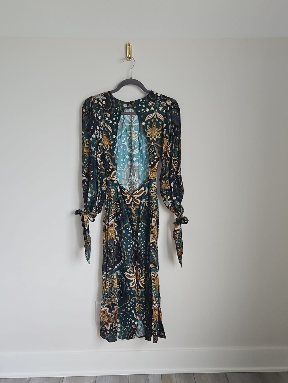 Farm Rio Dress - Picture 5 of 8